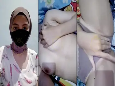 Bokep Jilbab Ukhti ABG Ria Remas Susu Gede Viral poster