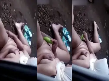 Ngintip Ukhti Jilbab Lagi Asyik Colmek di Kamar poster